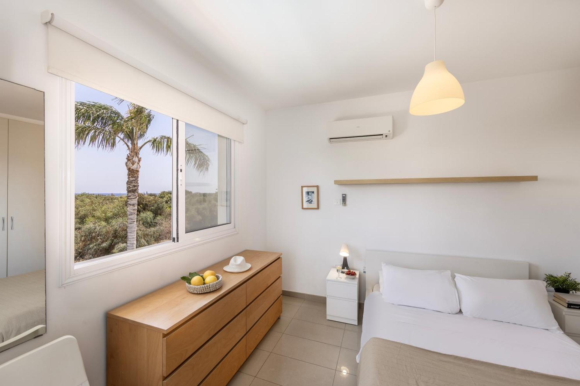 Flouressia Gardens Aparthotel Protaras Exterior photo